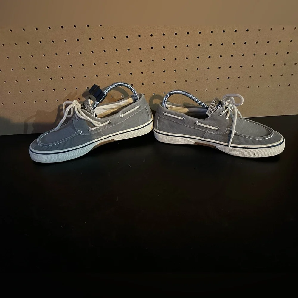 Sperry 0772830: Men's Halyard 2-Eye Grey Shoes Size 8 Sperry Men's
